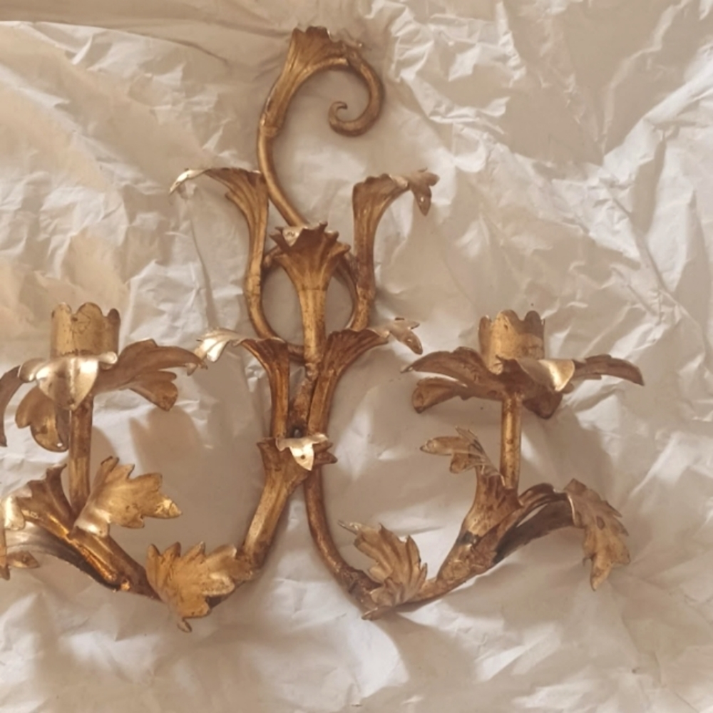 Antique Gilt Sconce
